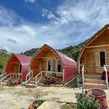 Penginapan Puncak Dua Mitra Reddoorz Berastagi Bagian luar foto