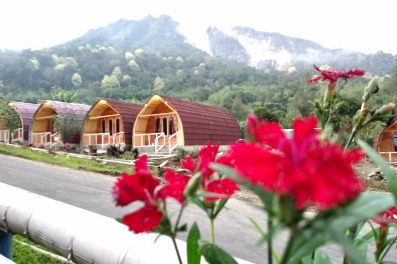 Penginapan Puncak Dua Mitra Reddoorz Berastagi Bagian luar foto